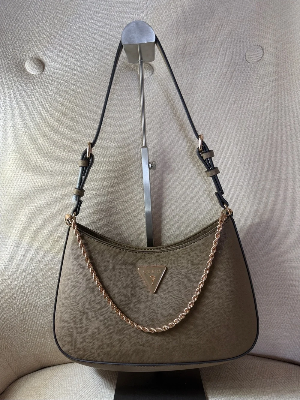 Guess shoulder bag